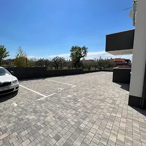  Appartement Sunrise With Private Parking
