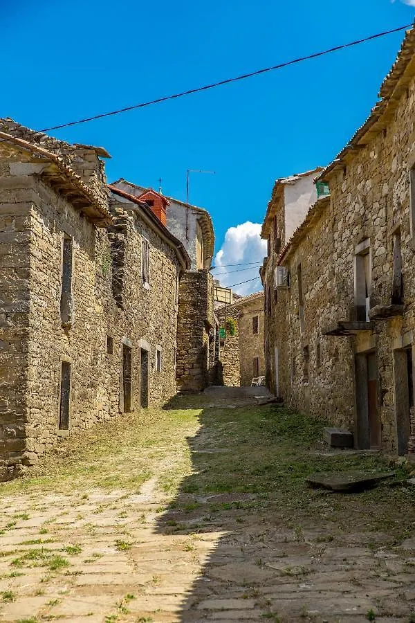 Rona Apartment & Rooms Mea Vista Buzet